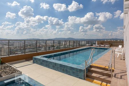 Apartamento à venda com 69m², 1 quarto e 2 vagasPiscina
