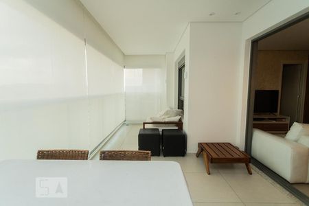 Apartamento à venda com 69m², 1 quarto e 2 vagasVaranda da Sala