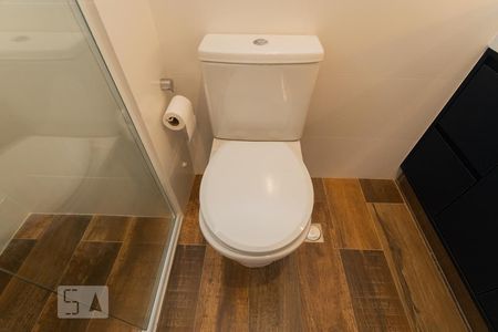 Apartamento à venda com 69m², 1 quarto e 2 vagasBanheiro do Quarto