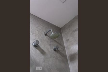 Apartamento à venda com 61m², 2 quartos e 1 vaga Apartamento à venda com 61m², 2 quartos e 1 vagaChuveiro