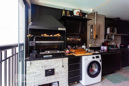 Apartamento à venda com 61m², 2 quartos e 1 vaga Apartamento à venda com 61m², 2 quartos e 1 vagaVaranda