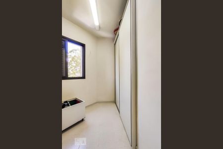 Apartamento à venda com 257m², 4 quartos e 4 vagasÁrea de Serviço - Quarto 1