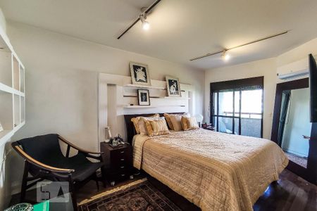 Apartamento à venda com 257m², 4 quartos e 4 vagasSuíte 4 - Master