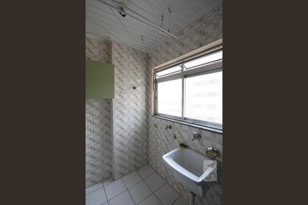 Apartamento à venda com 68m², 2 quartos e 1 vagaÁrea de Serviço