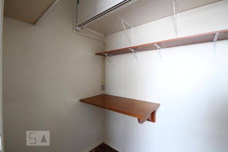 Apartamento à venda com 68m², 2 quartos e 1 vagaDispensa