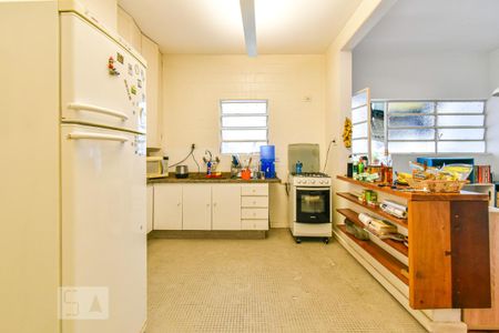 Apartamento à venda com 143m², 3 quartos e 1 vaga Apartamento à venda com 143m², 3 quartos e 1 vagaCozinha