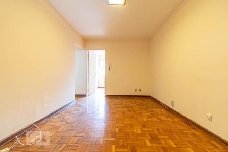 Apartamento para alugar com 68m², 2 quartos e sem vagaSala