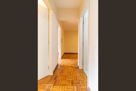 Apartamento para alugar com 68m², 2 quartos e sem vagaCorredor