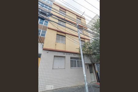 Apartamento para alugar com 68m², 2 quartos e sem vagaFachada