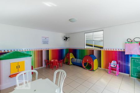 Apartamento para alugar com 44m², 2 quartos e 1 vaga Apartamento para alugar com 44m², 2 quartos e 1 vagaÁrea comum - Brinquedoteca