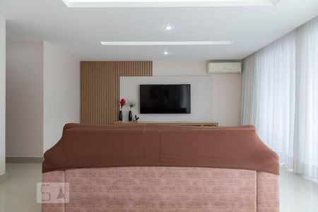 Sala de casa de condomínio à venda com 4 quartos, 390m² em Vargem Pequena, Rio de Janeiro