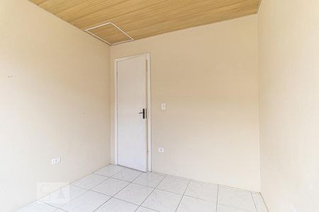 Quarto 2 de casa para alugar com 3 quartos, 70m² em Guaíra, Curitiba