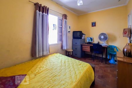 Casa à venda com 470m², 5 quartos e 7 vagas Casa à venda com 470m², 5 quartos e 7 vagasQuarto 2