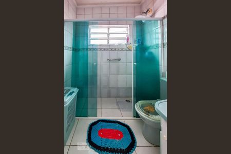 Casa à venda com 470m², 5 quartos e 7 vagas Casa à venda com 470m², 5 quartos e 7 vagasBanheiro