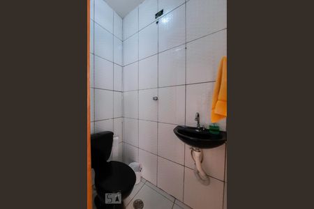 Casa à venda com 470m², 5 quartos e 7 vagas Casa à venda com 470m², 5 quartos e 7 vagasLavabo