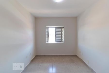 Casa para alugar com 100m², 3 quartos e sem vaga Casa para alugar com 100m², 3 quartos e sem vagaQuarto 03