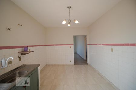 Casa para alugar com 100m², 3 quartos e sem vaga Casa para alugar com 100m², 3 quartos e sem vagaCozinha