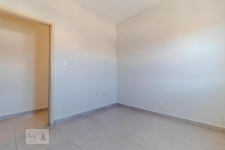 Casa para alugar com 100m², 3 quartos e sem vaga Casa para alugar com 100m², 3 quartos e sem vagaQuarto 02