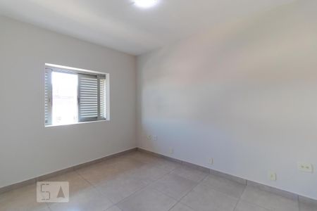 Casa para alugar com 100m², 3 quartos e sem vaga Casa para alugar com 100m², 3 quartos e sem vagaQuarto 03