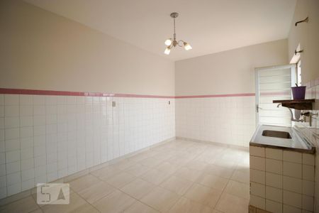 Casa para alugar com 100m², 3 quartos e sem vaga Casa para alugar com 100m², 3 quartos e sem vagaCozinha