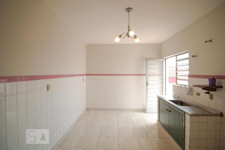 Casa para alugar com 100m², 3 quartos e sem vaga Casa para alugar com 100m², 3 quartos e sem vagaCozinha