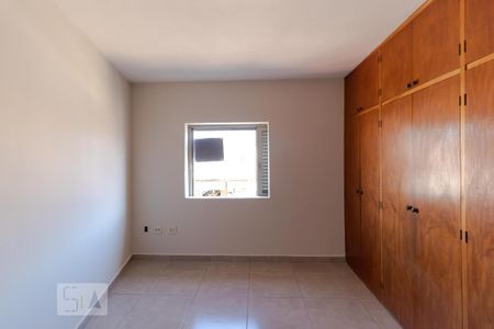 Casa para alugar com 100m², 3 quartos e sem vaga Casa para alugar com 100m², 3 quartos e sem vagaQuarto 01