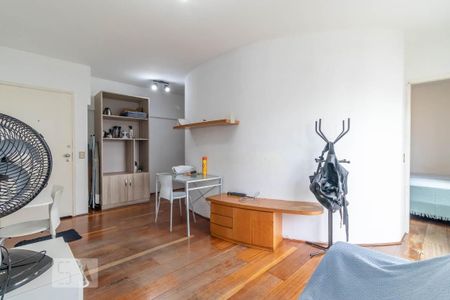 Sala de kitnet/studio para alugar com 1 quarto, 49m² em Pinheiros, São Paulo