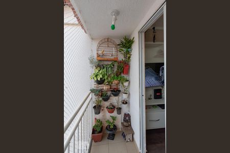 Sacada de apartamento à venda com 3 quartos, 49m² em Vila Marieta, Campinas