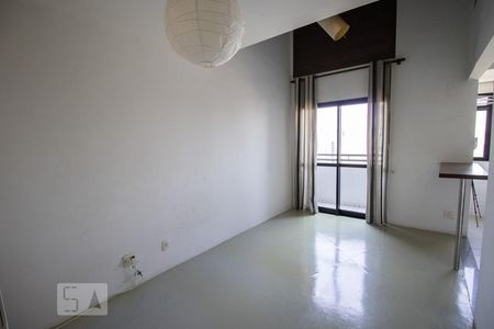 Sala de kitnet/studio para alugar com 1 quarto, 50m² em Pinheiros, São Paulo