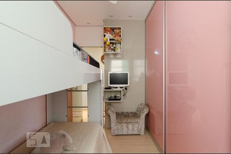 Quarto 2 de apartamento para alugar com 2 quartos, 120m² em Manacás, Belo Horizonte