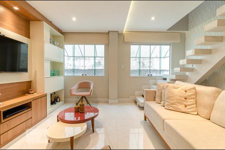 Sala de apartamento para alugar com 2 quartos, 120m² em Manacás, Belo Horizonte