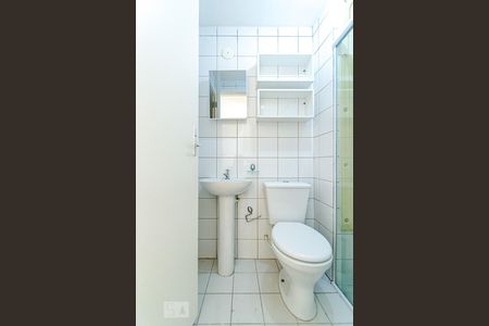 Banheiro de apartamento para alugar com 1 quarto, 36m² em Luz, São Paulo