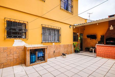 Casa à venda com 200m², 3 quartos e 3 vagasQuintal 