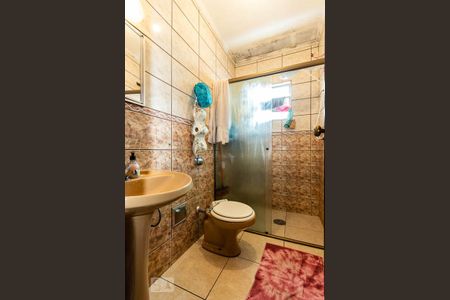 Casa à venda com 200m², 3 quartos e 3 vagasBanheiro 