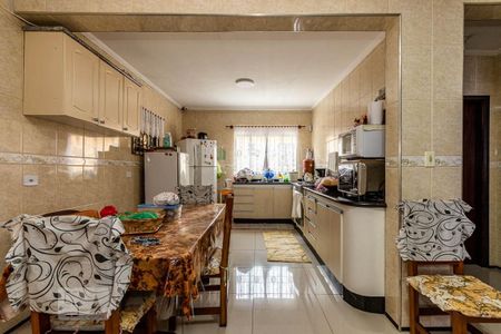 Casa à venda com 200m², 3 quartos e 3 vagasCozinha