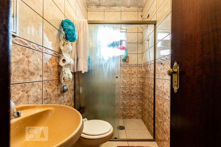 Casa à venda com 200m², 3 quartos e 3 vagasBanheiro 