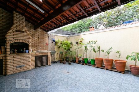 Casa à venda com 240m², 3 quartos e 3 vagasQuintal e churrasqueira