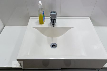 Casa à venda com 240m², 3 quartos e 3 vagasBanheiro da Suíte 2