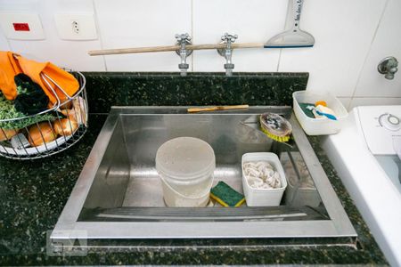 Casa à venda com 240m², 3 quartos e 3 vagasÁrea de Serviço