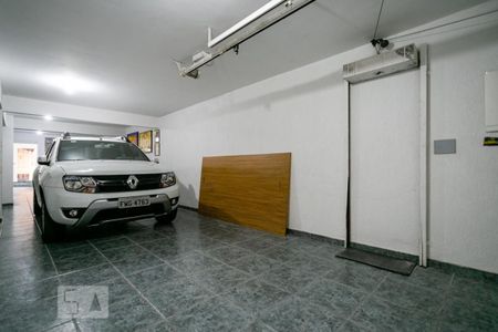 Casa à venda com 240m², 3 quartos e 3 vagasGaragem