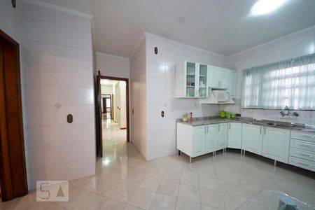 Casa à venda com 396m², 5 quartos e 4 vagasCozinha