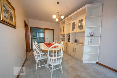 Casa à venda com 396m², 5 quartos e 4 vagasCopa/Sala de Jantar