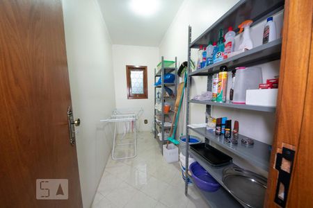 Casa à venda com 396m², 5 quartos e 4 vagasÁrea de Serviço