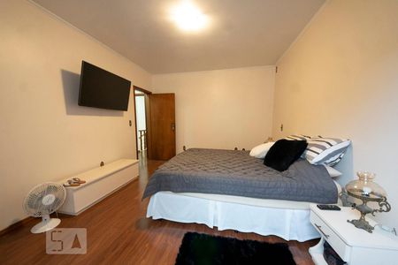 Casa à venda com 396m², 5 quartos e 4 vagasQuarto 4 Suíte