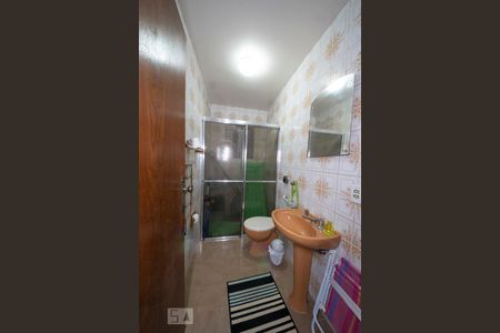 Casa à venda com 396m², 5 quartos e 4 vagasBanheiro de Serviço