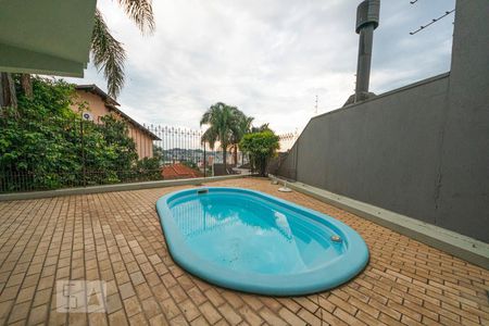 Casa à venda com 396m², 5 quartos e 4 vagasPiscina