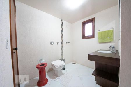 Casa à venda com 396m², 5 quartos e 4 vagasBanheiro Sala de Jogos