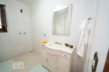 Casa à venda com 396m², 5 quartos e 4 vagasBanheiro 2