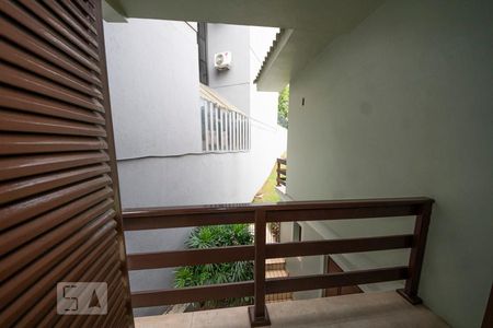 Casa à venda com 396m², 5 quartos e 4 vagasSacada do Quarto 2