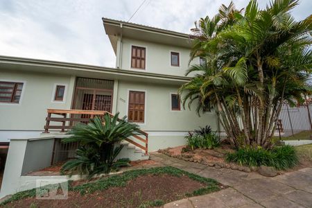 Casa à venda com 396m², 5 quartos e 4 vagasFachada